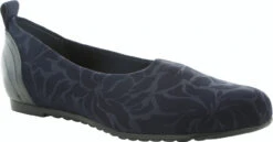 Munro Iriana 7 Munro Iriana -Fashion Shoes Store munro womens iriana navy stretch floral m183397 49682.1539733723