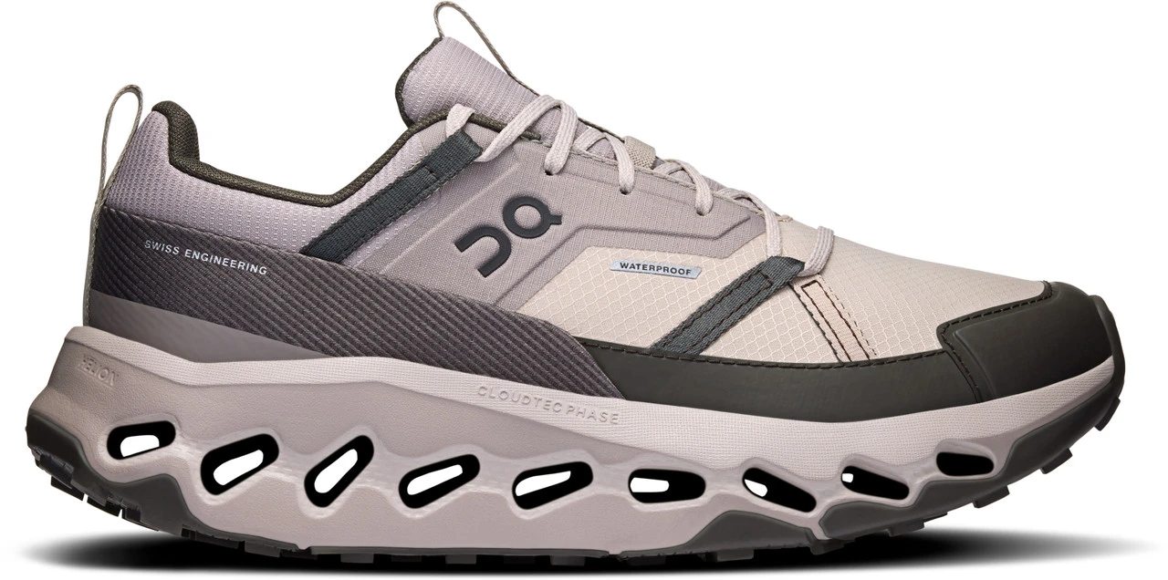 On Running Women's Cloudhorizon Waterproof 3 On Running Women's Cloudhorizon Waterproof