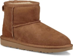 UGG Kids Classic Mini II -Fashion Shoes Store ugg childrens classic mini ii chesnut 1017715k che 64104.1732651678